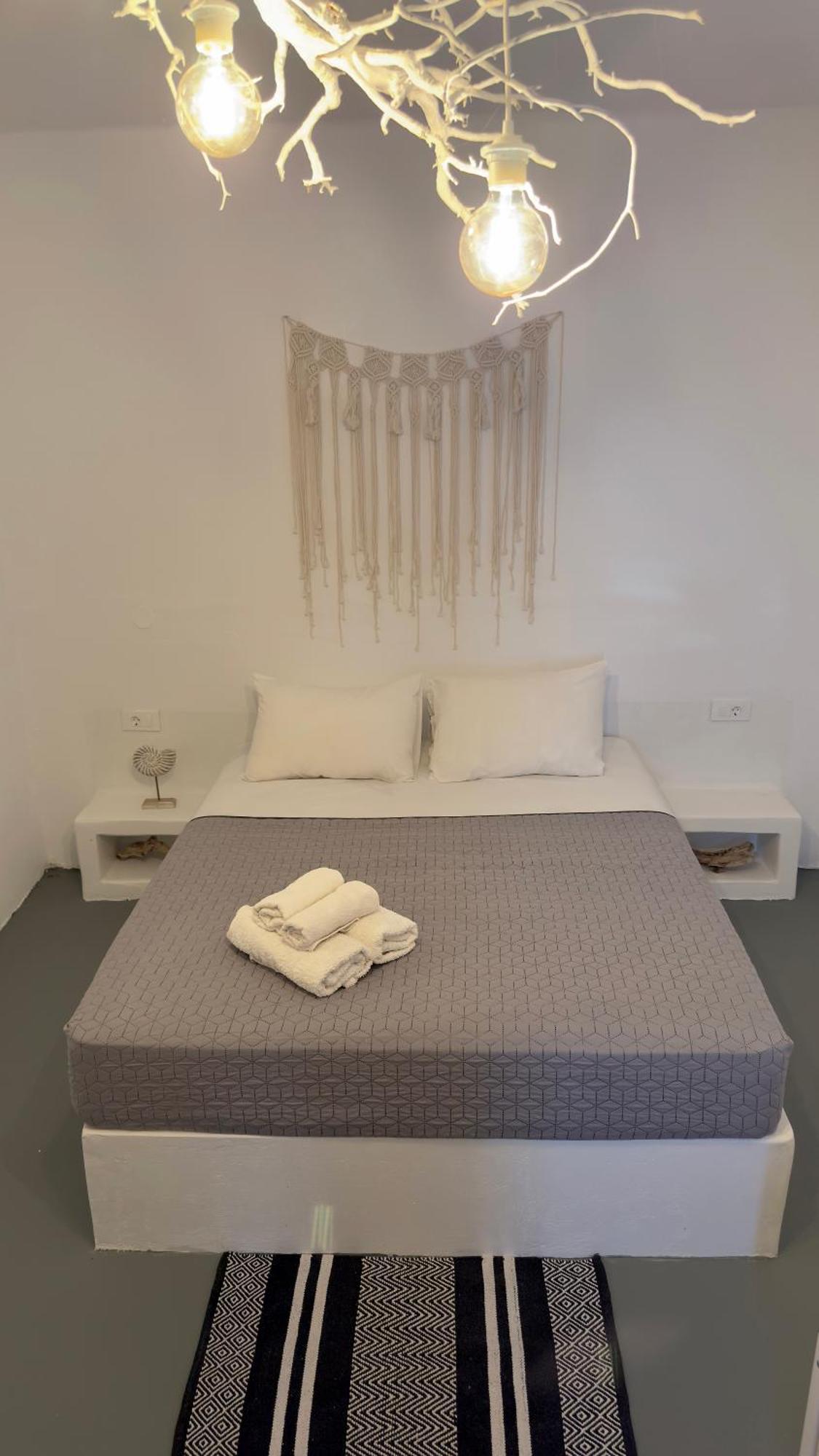 Hotel Prickly Pear House Plaka  Esterno foto